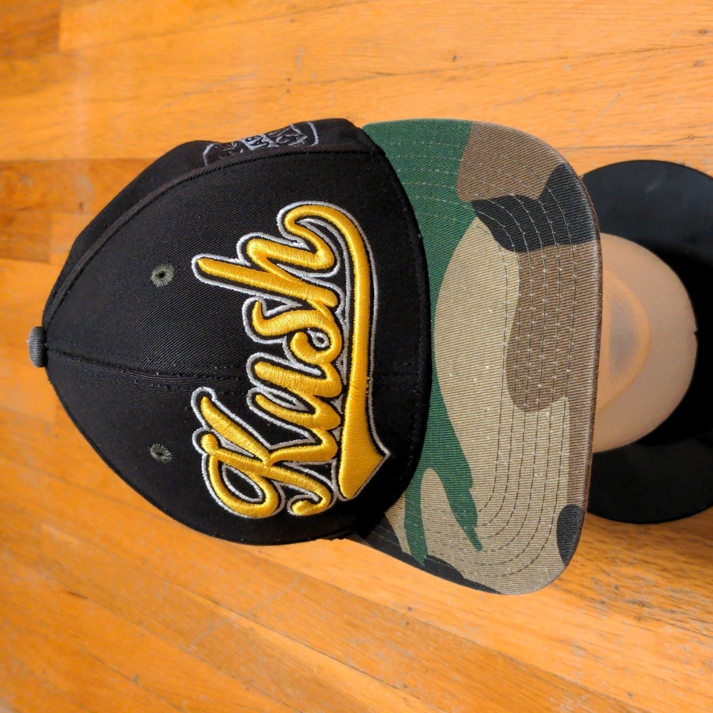 Kush Cannabis 420 hat cap